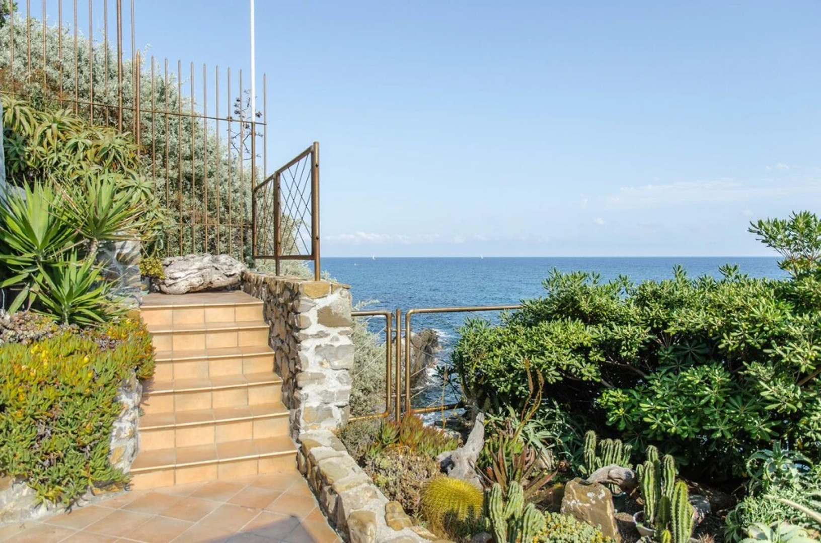 Dream Apartment by the sea