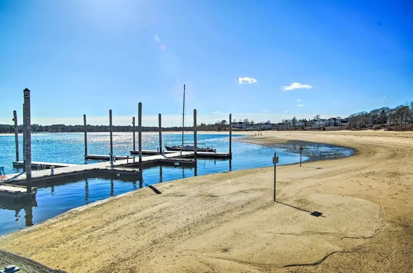 Walk to Shore: Updated Buzzards Bay Cottage!