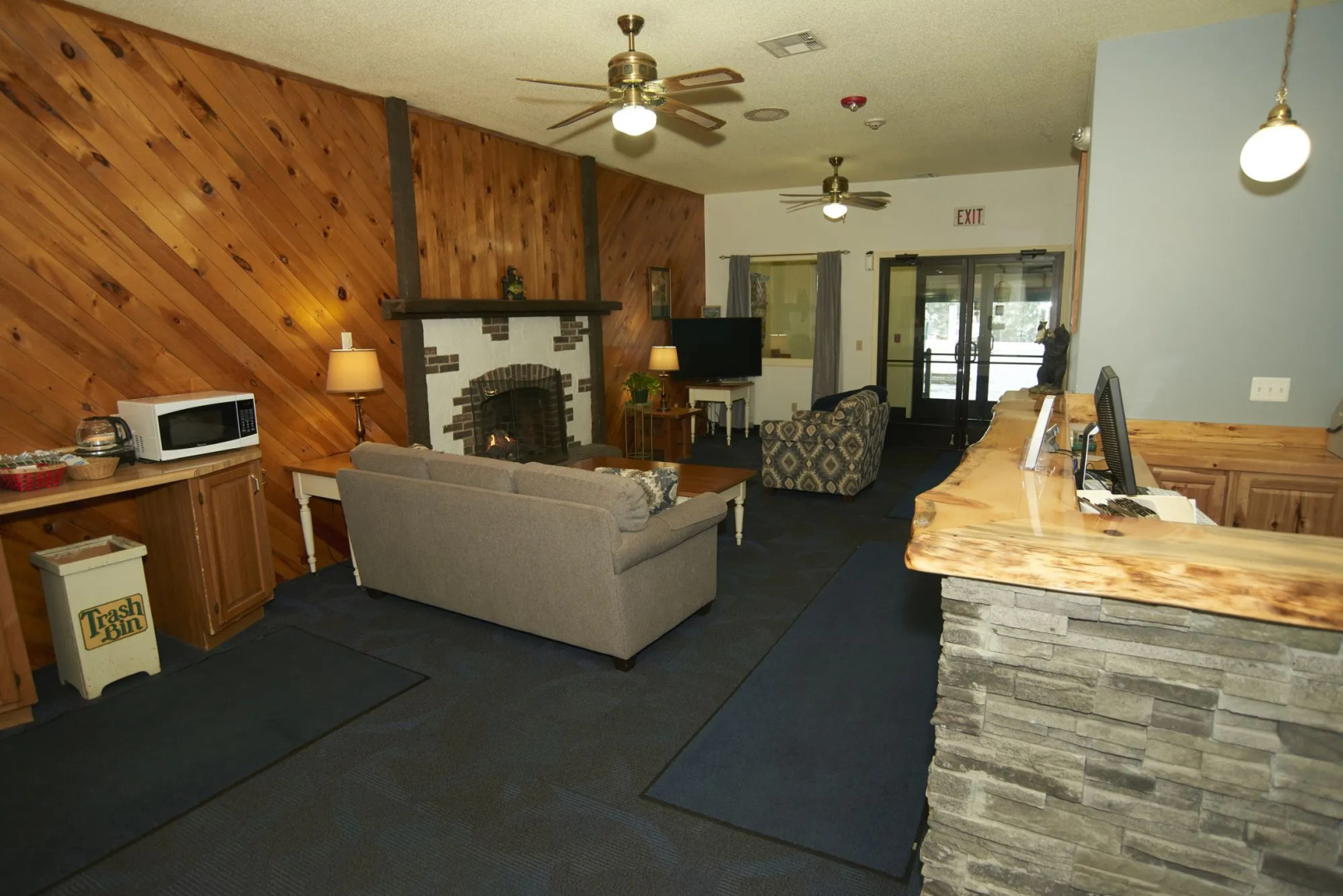 Eastern Inn & Suites