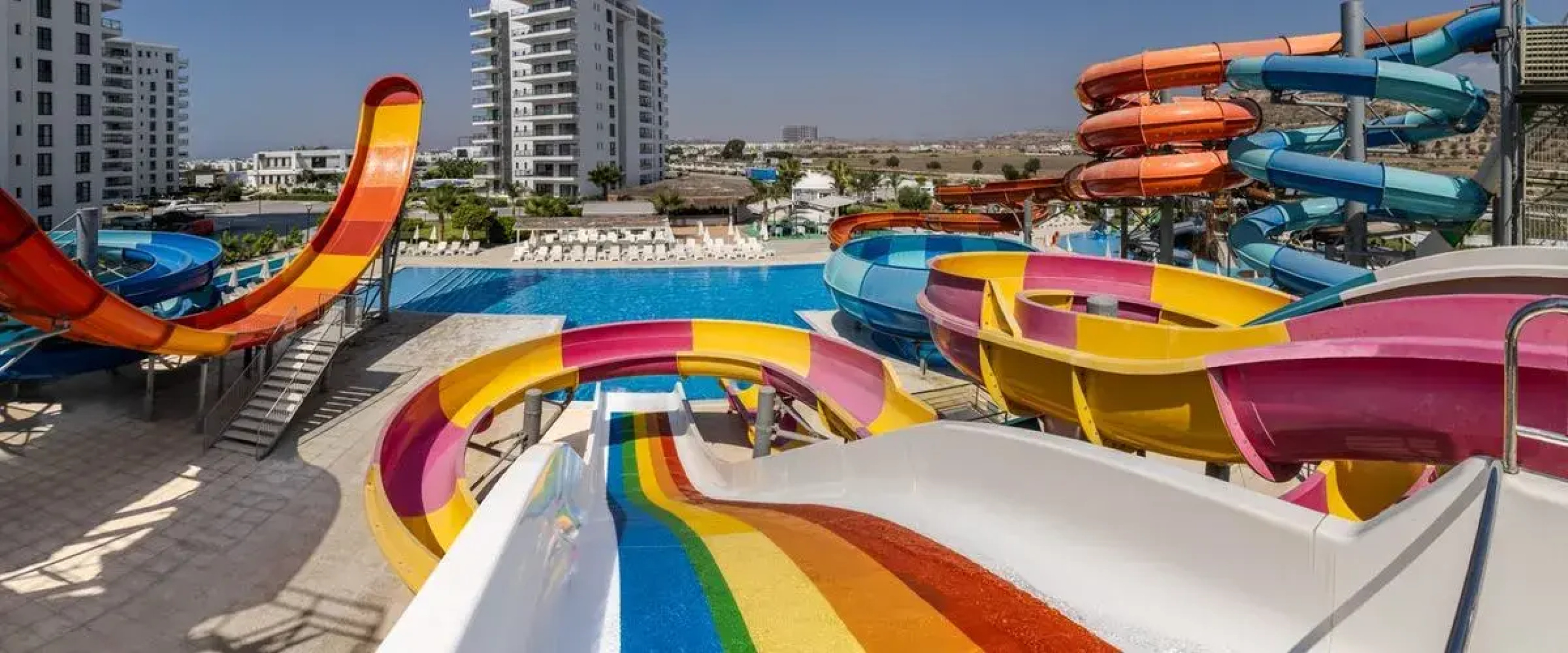 Caesar Blue Seaside Luxury Apartments