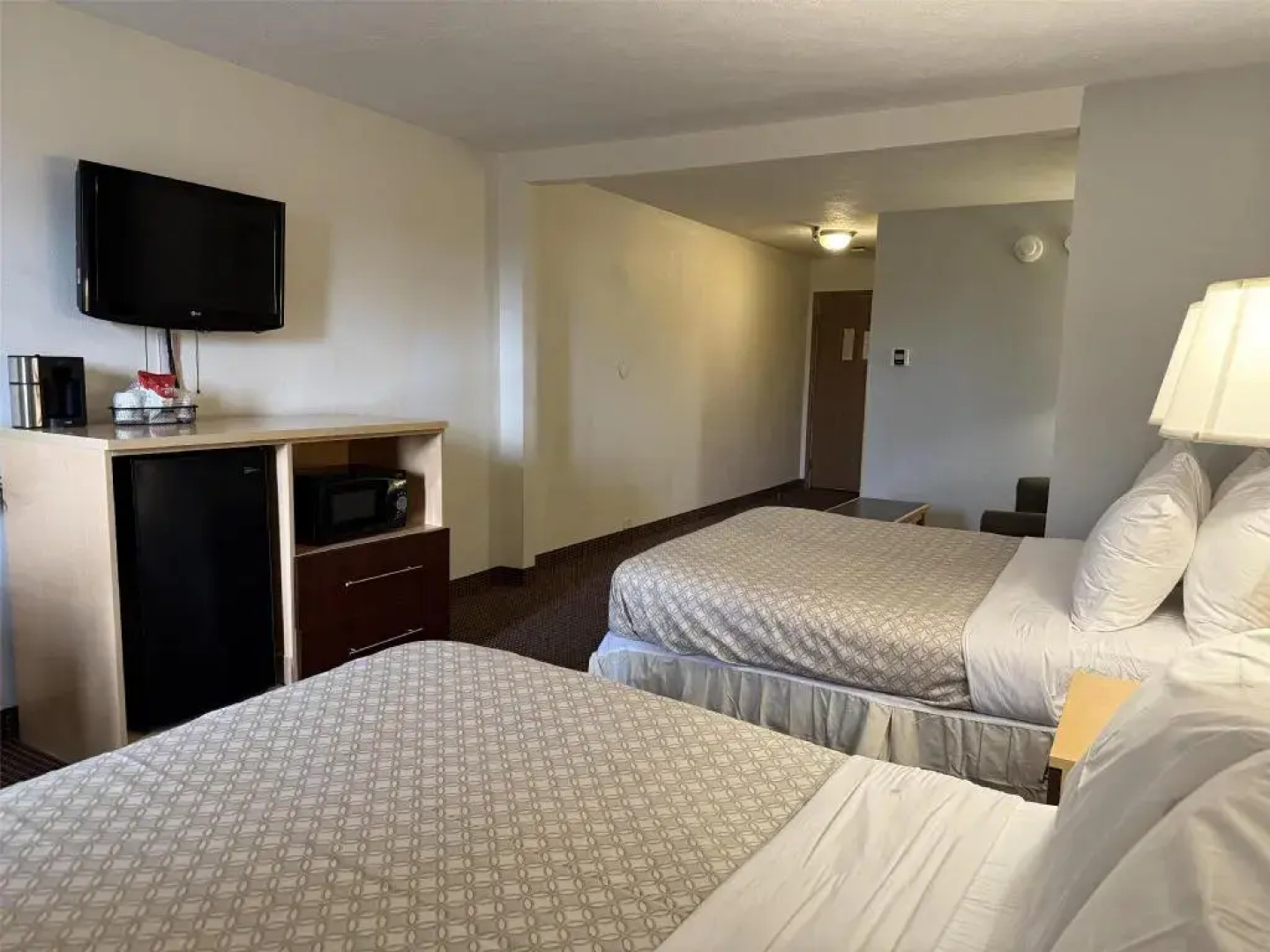 Surestay By Best Western Obetz Rickenbacker Airport