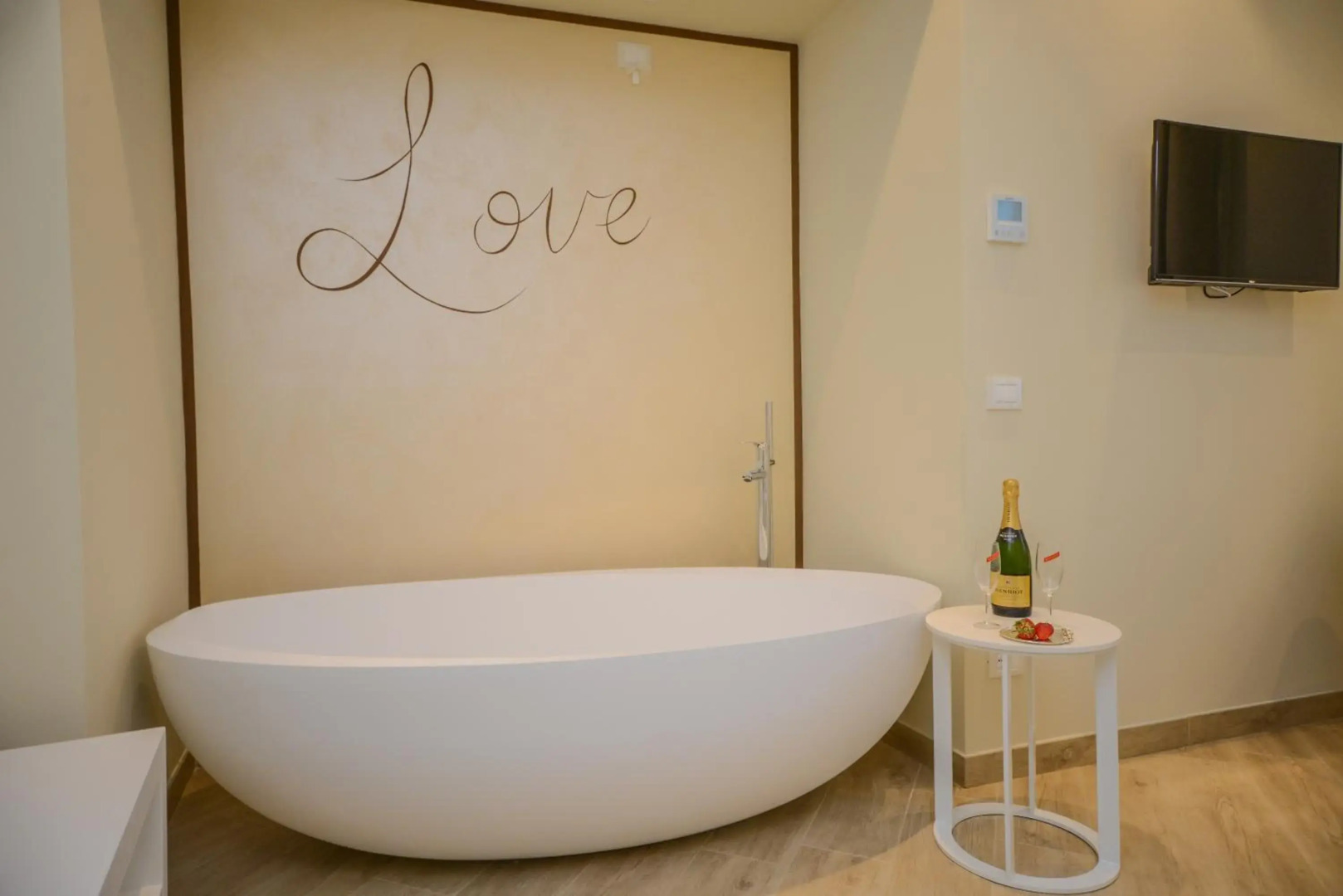 Villa Garuti Hotel & Appartements