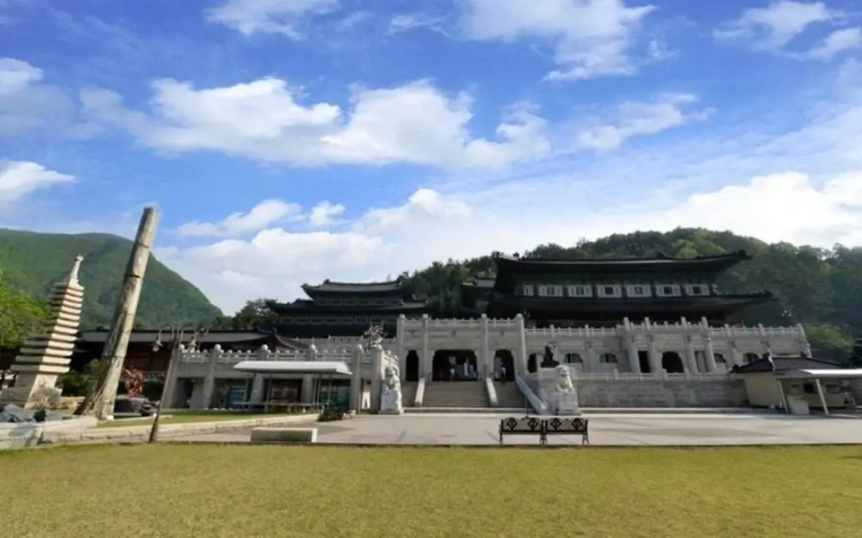 Samcheok Yonghwa Hotel