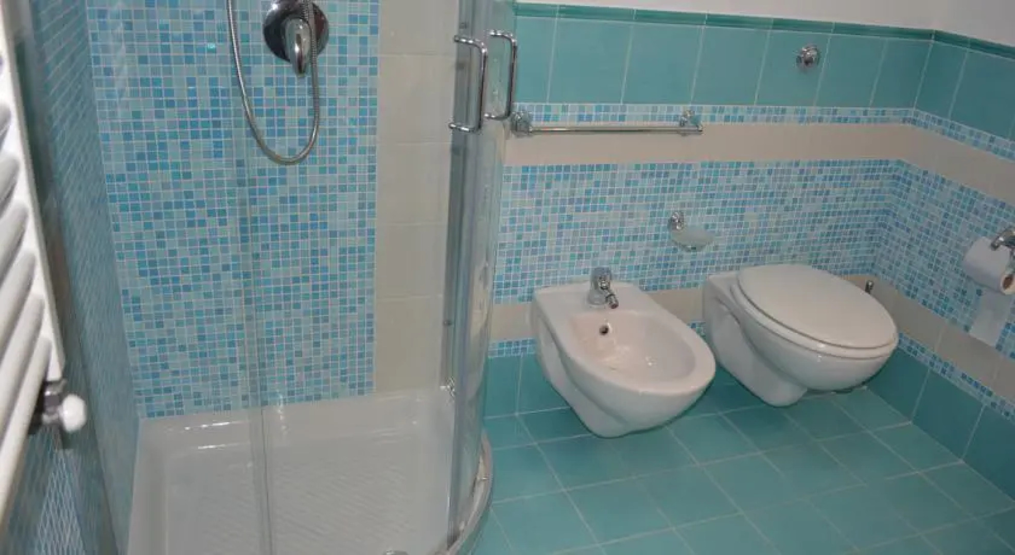 The House of Castle Apartments