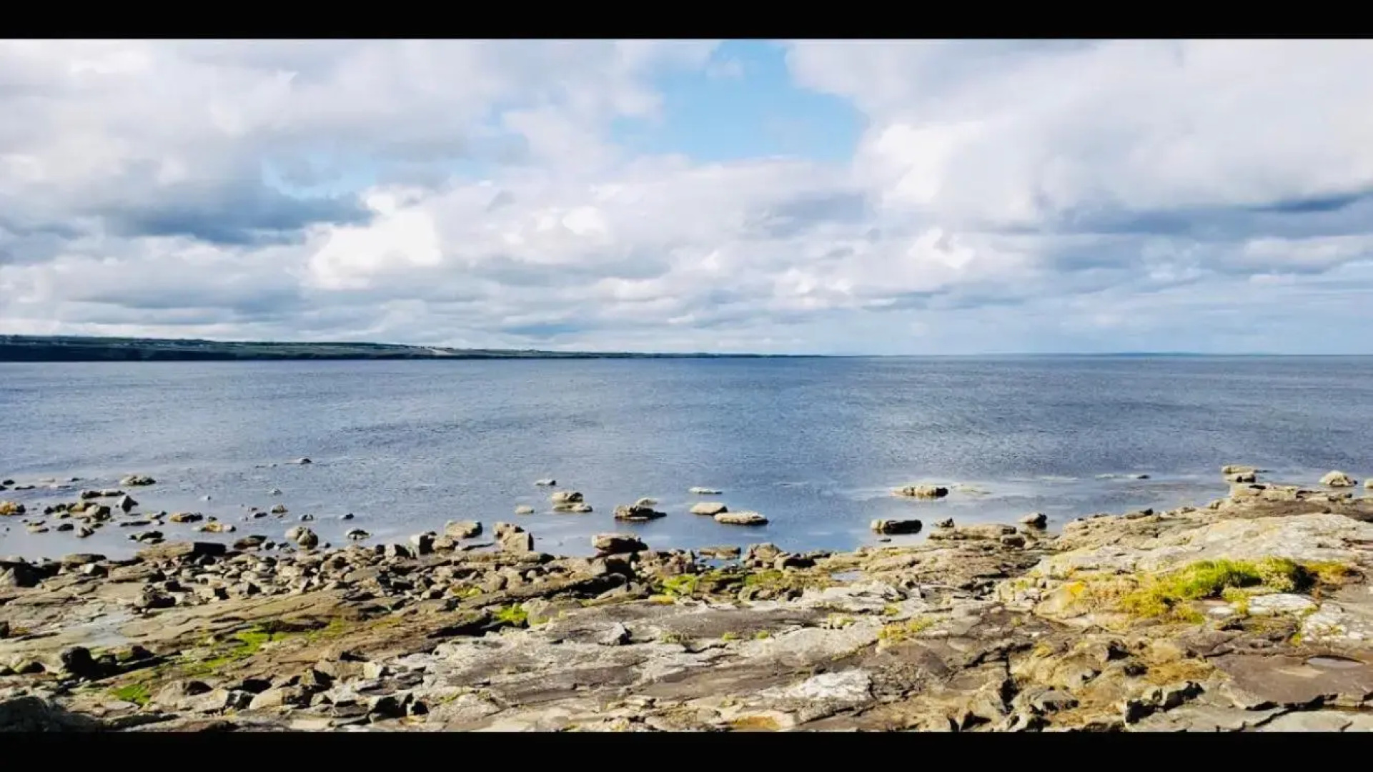 Spectacular ocean views & minutes to Cliffs- Clahane Shore Lodge