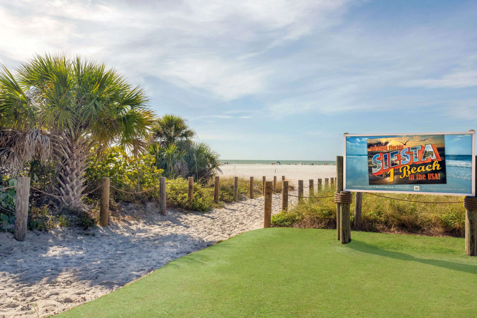 Super 8 by Wyndham Sarasota Near Siesta Key
