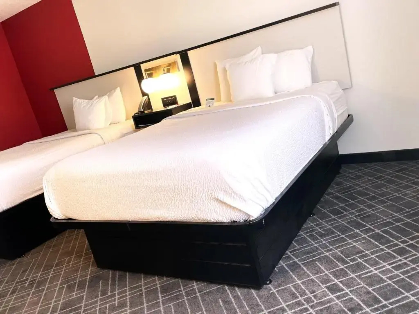 Ramada Waupaca