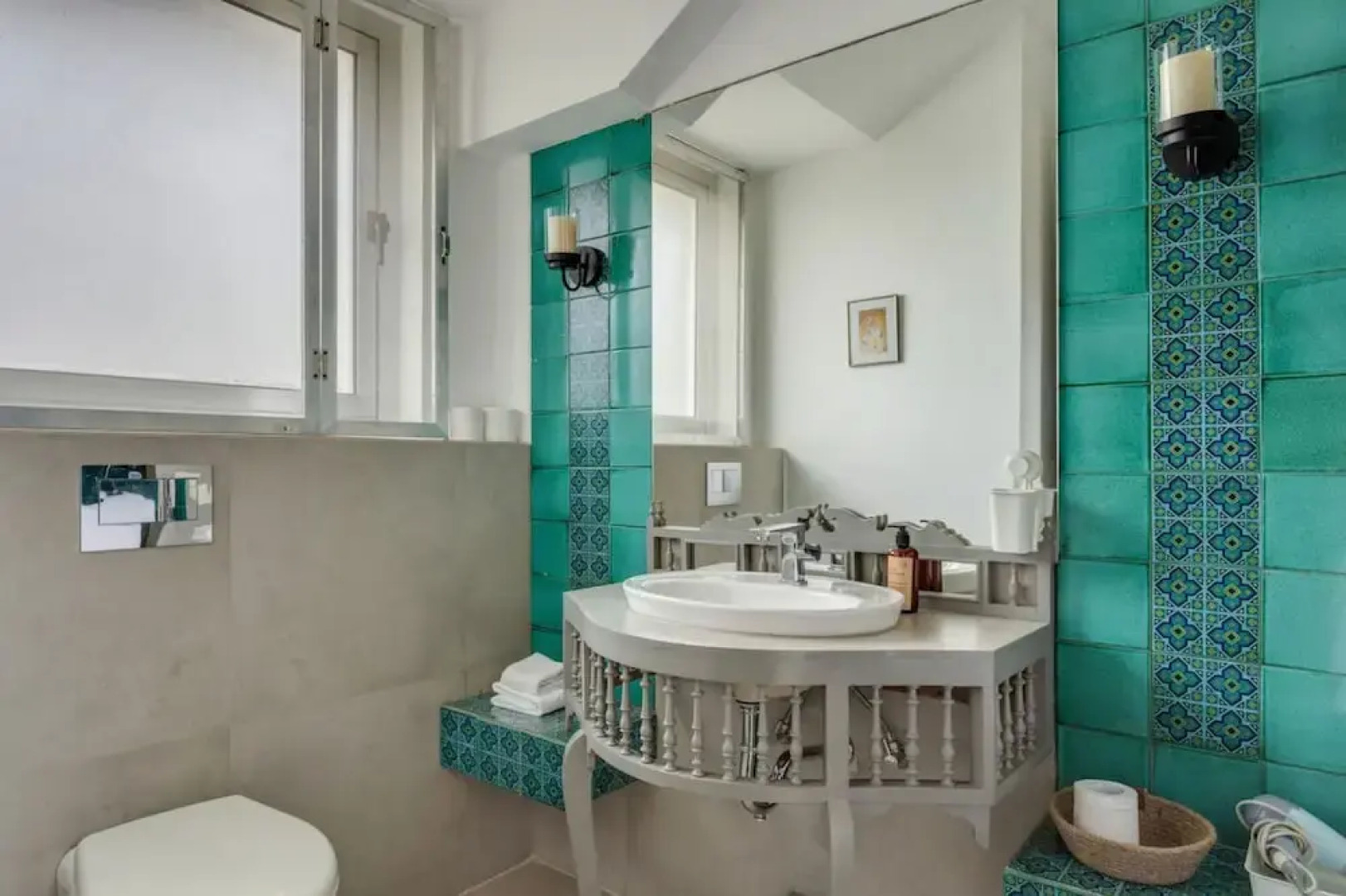 El Arbol by Hireavilla - 2BR w Rooftop Pool Nerul