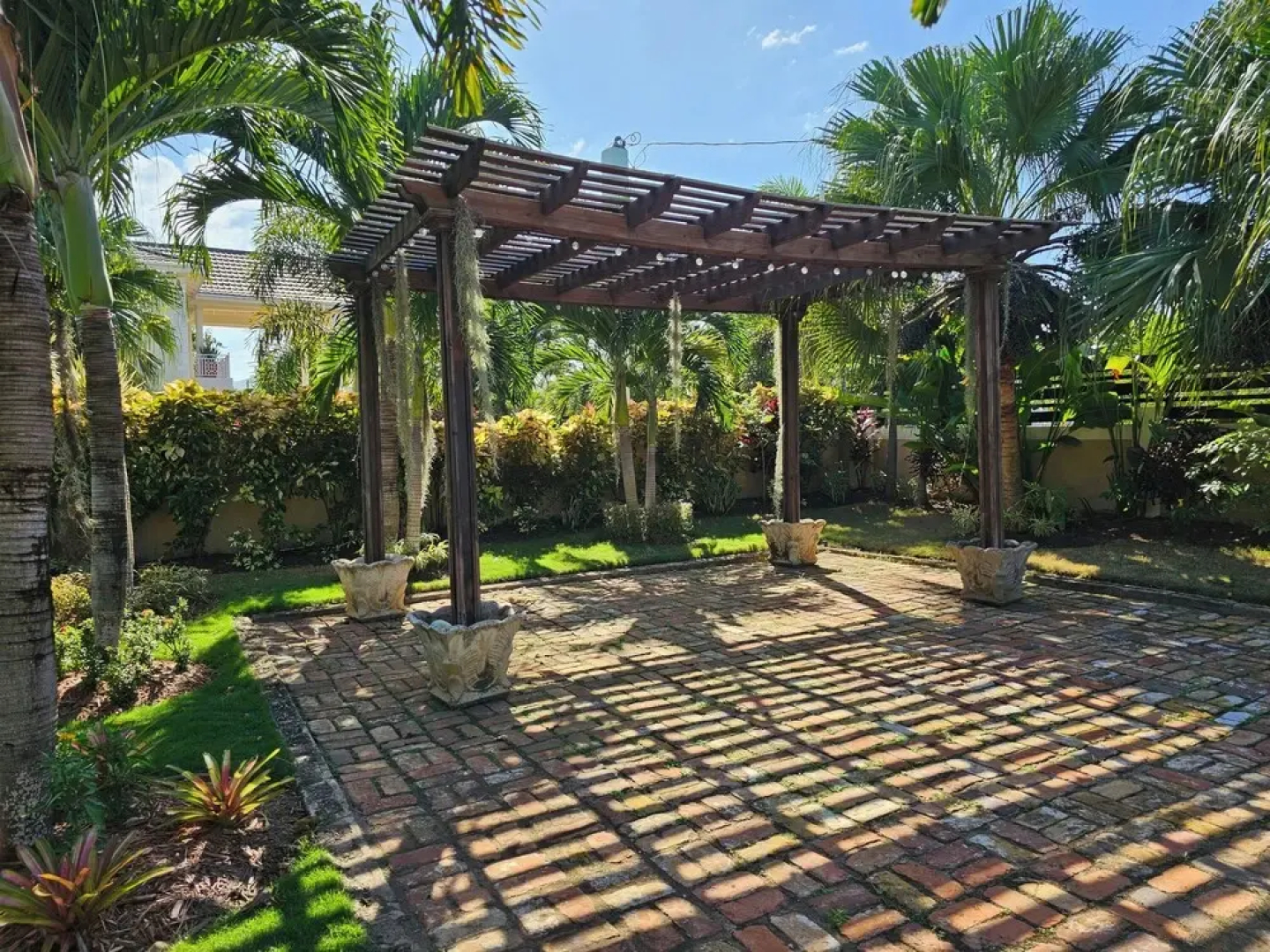 Mais oui Tennis and Spa Villa