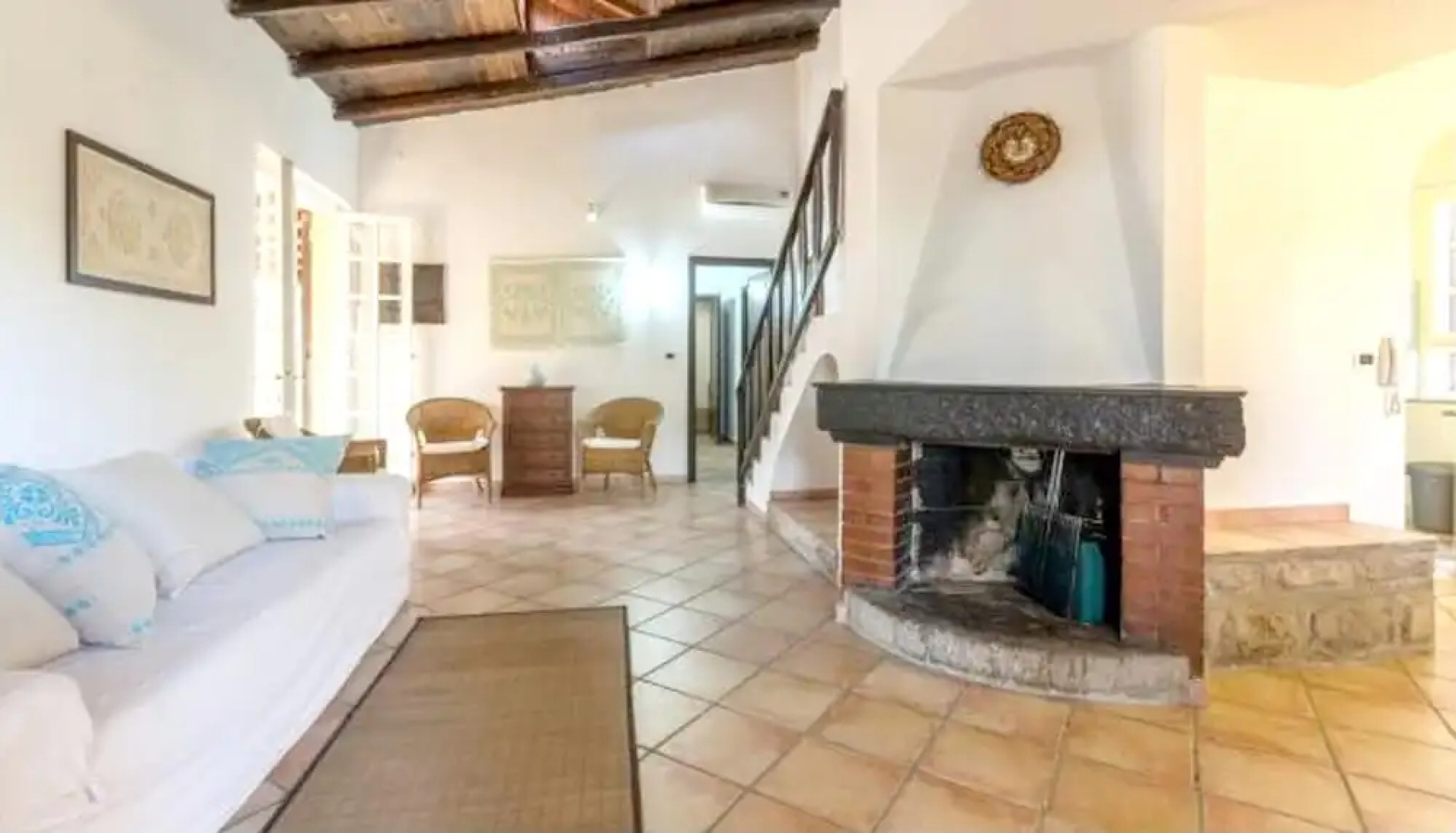 House With 4 Bedrooms in Santa Margherita di Pula, With Furnished Terrace and Wifi Near the Beach