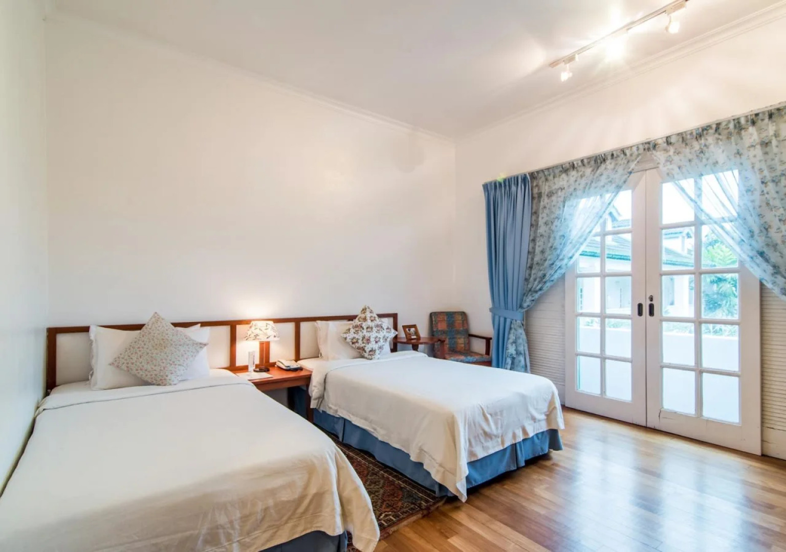 Riders Lodge Resort - The Original