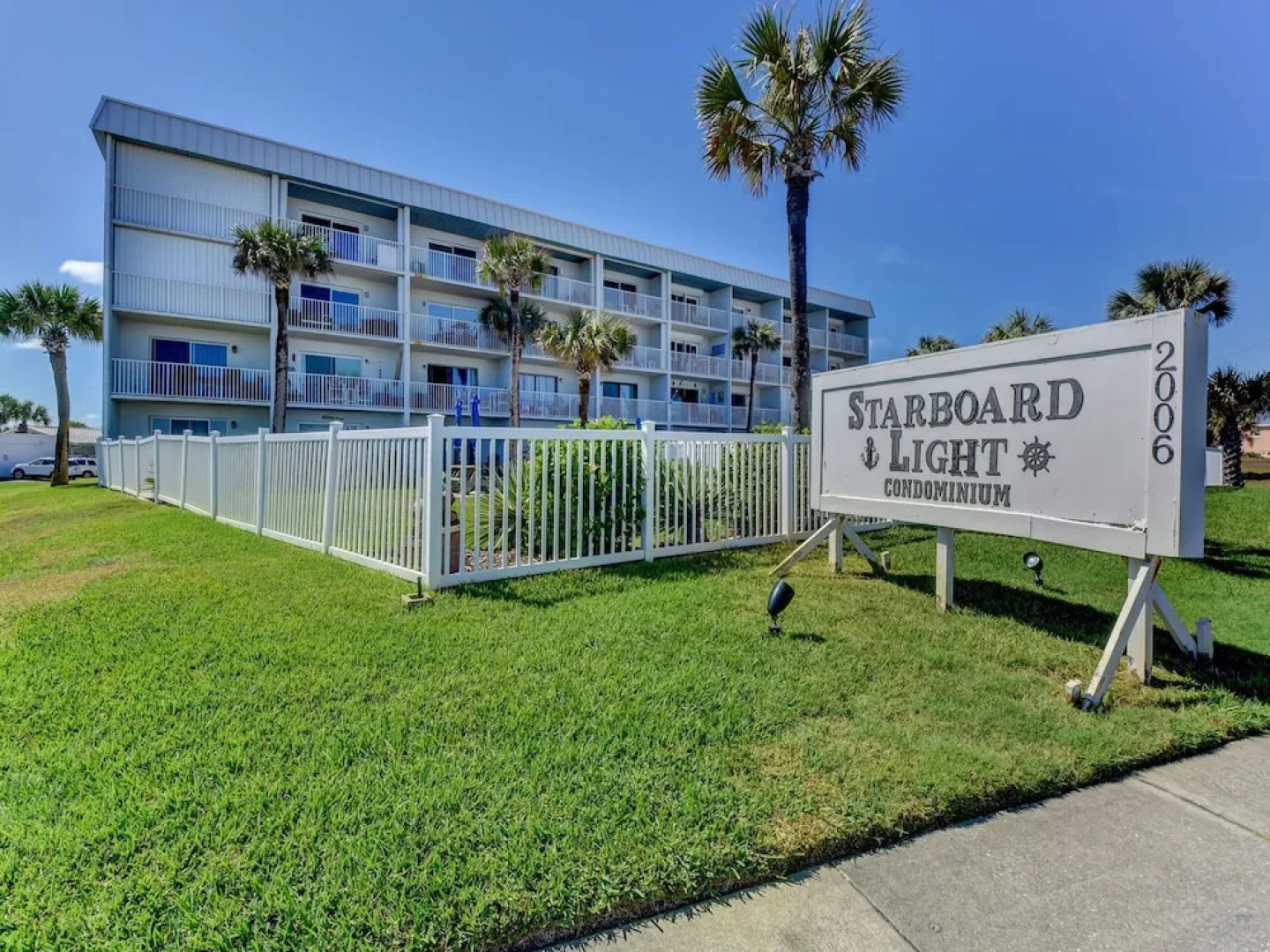Starboard Light Condominium