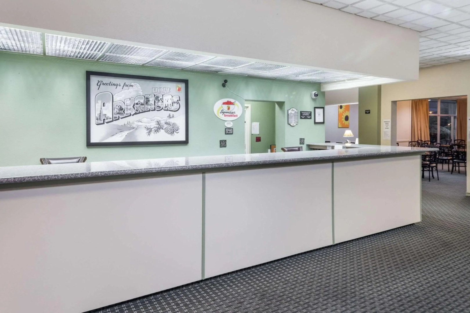 Super 8 By Wyndham Hope