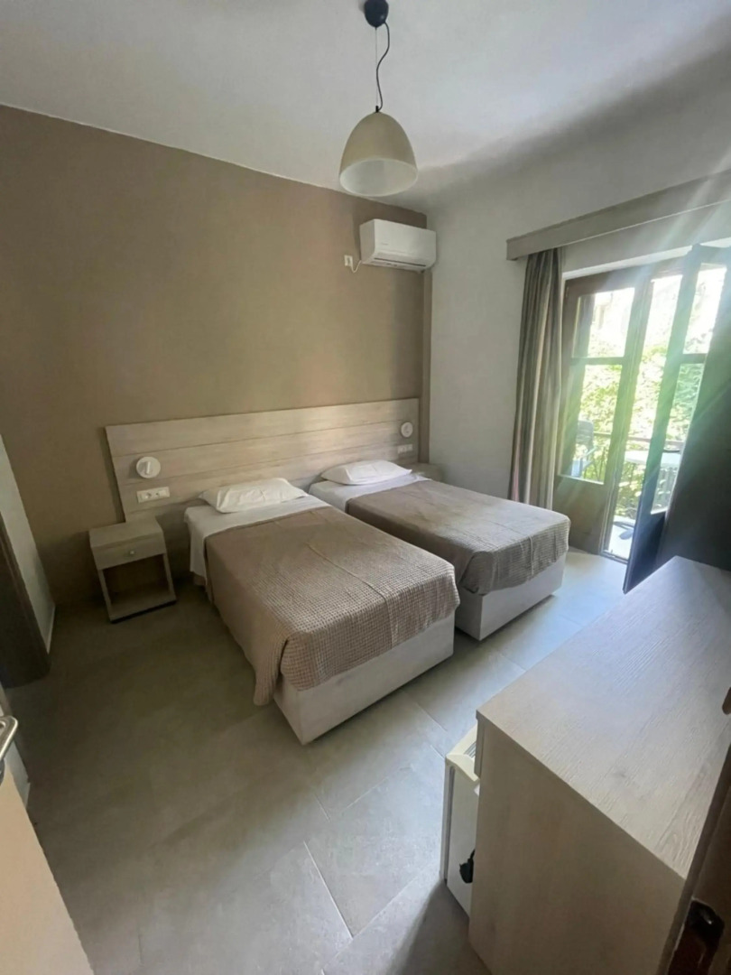 The Schoolmistress With the Golden Eyes