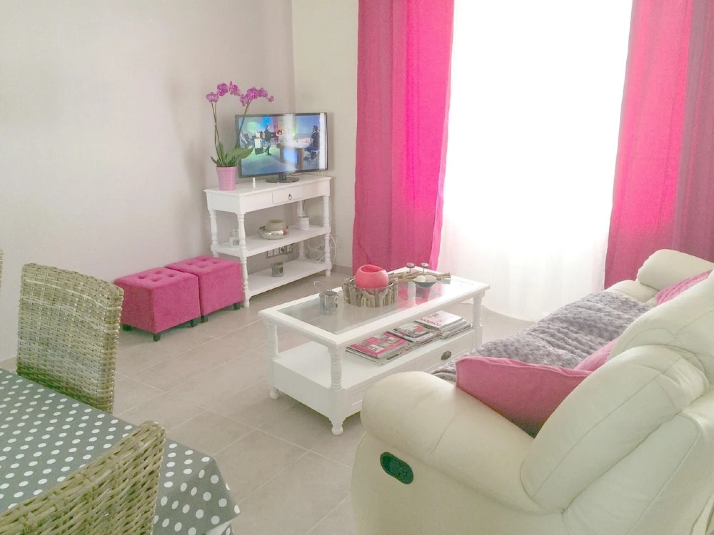 House With 3 Bedrooms in Le Pouliguen, With Enclosed Garden and Wifi -