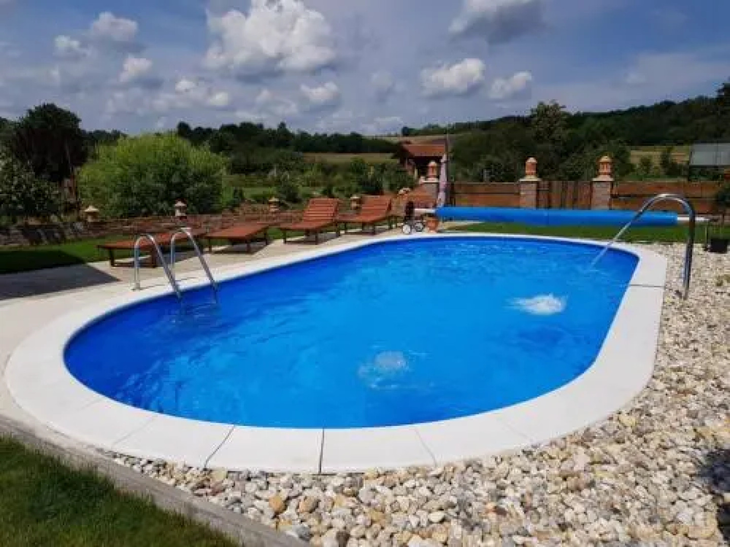 Restoran I Prenocište Egghus