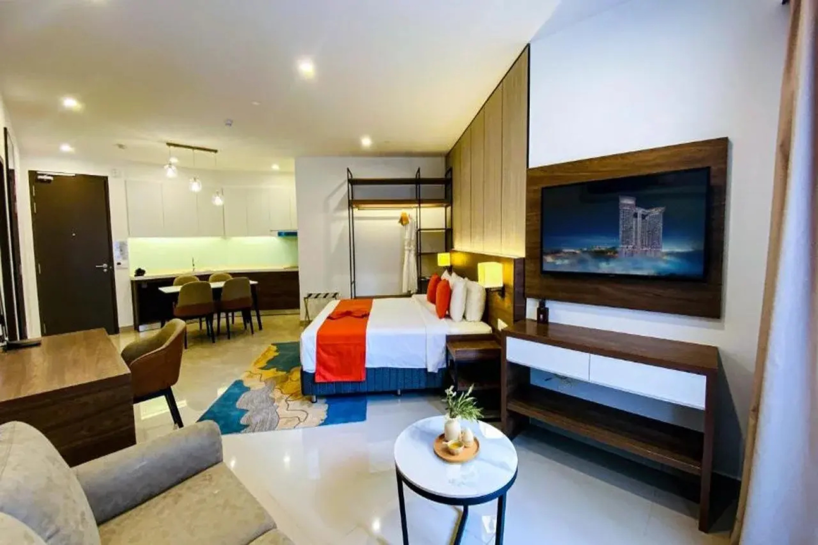 Wyndham Ion Majestic