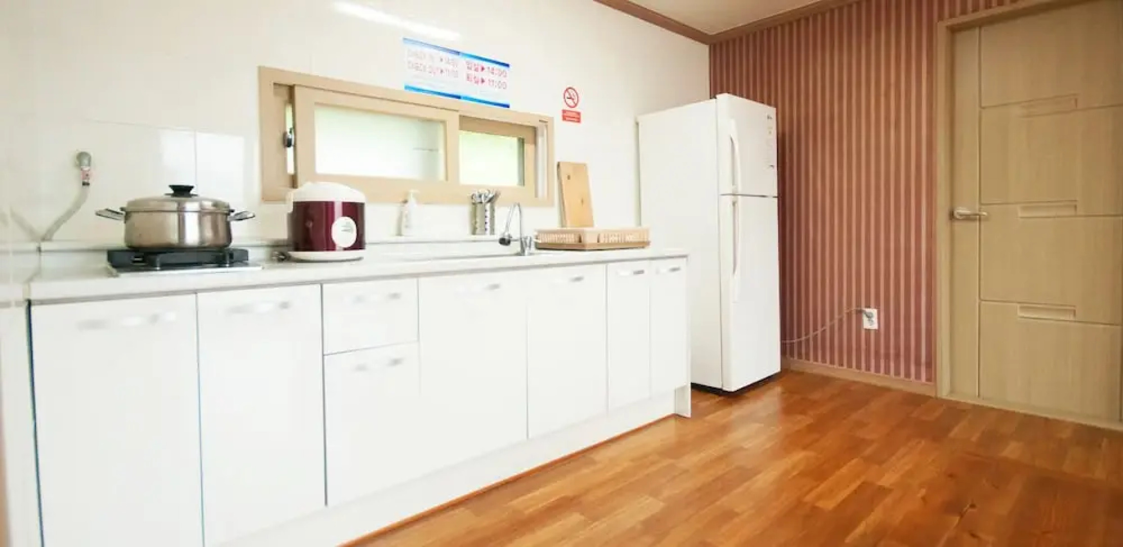 Sanchung Nari Flower Pension