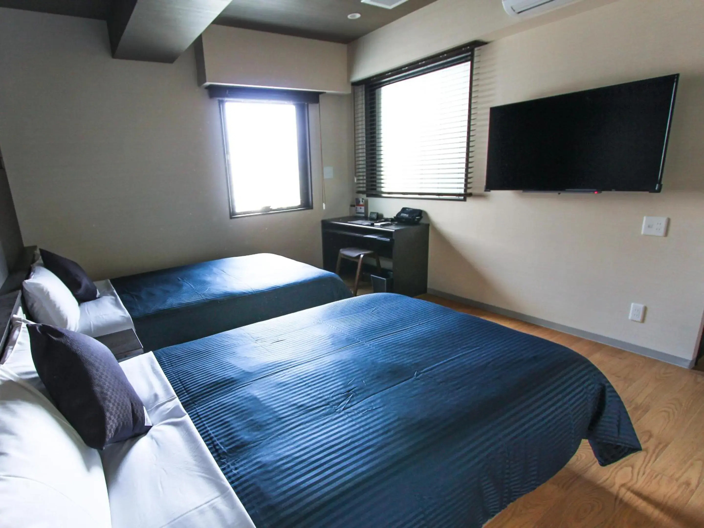 HOTEL LiVEMAX PREMIUM Himejieki-Minami