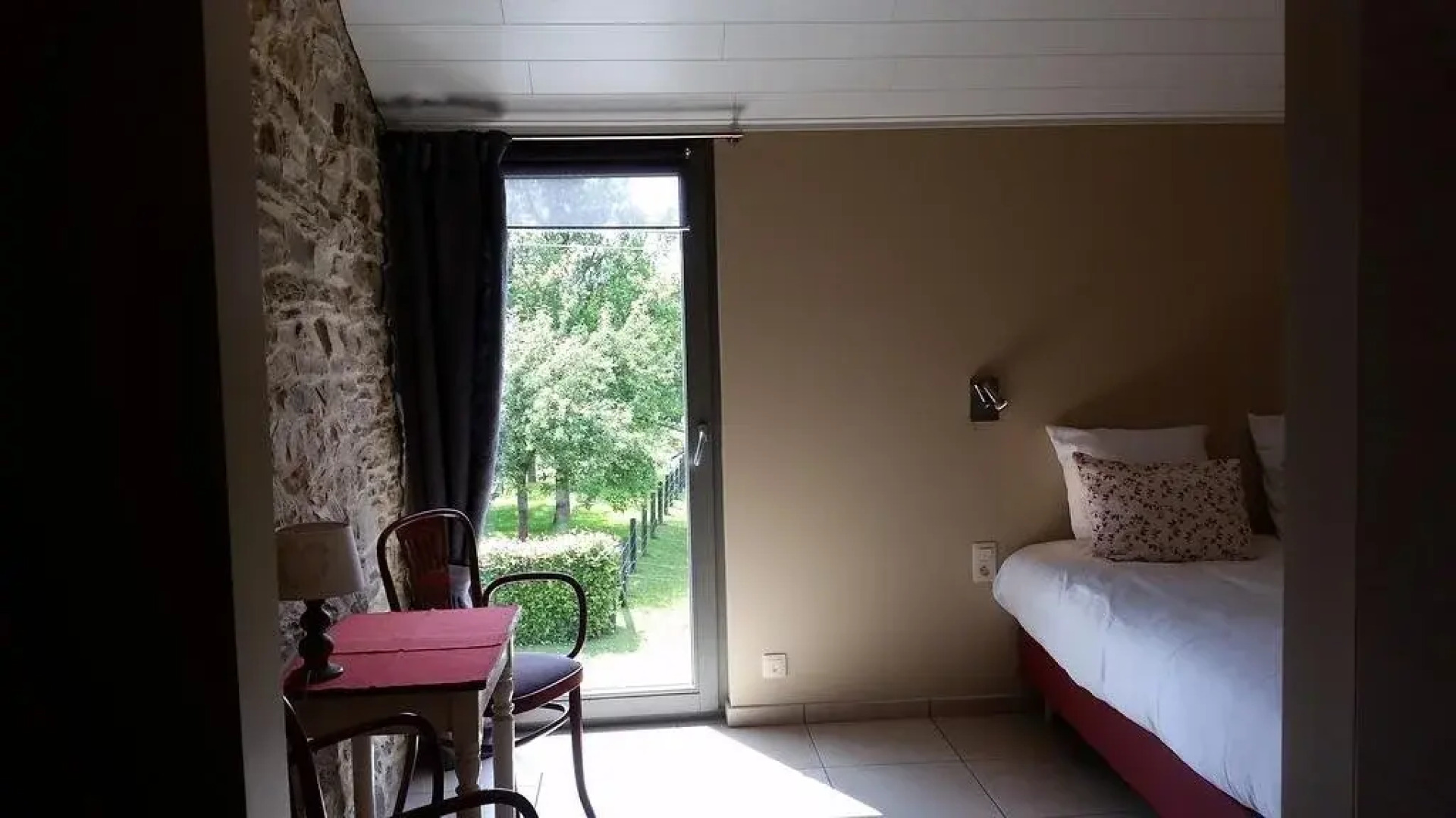 Le Relais Des Pelerins