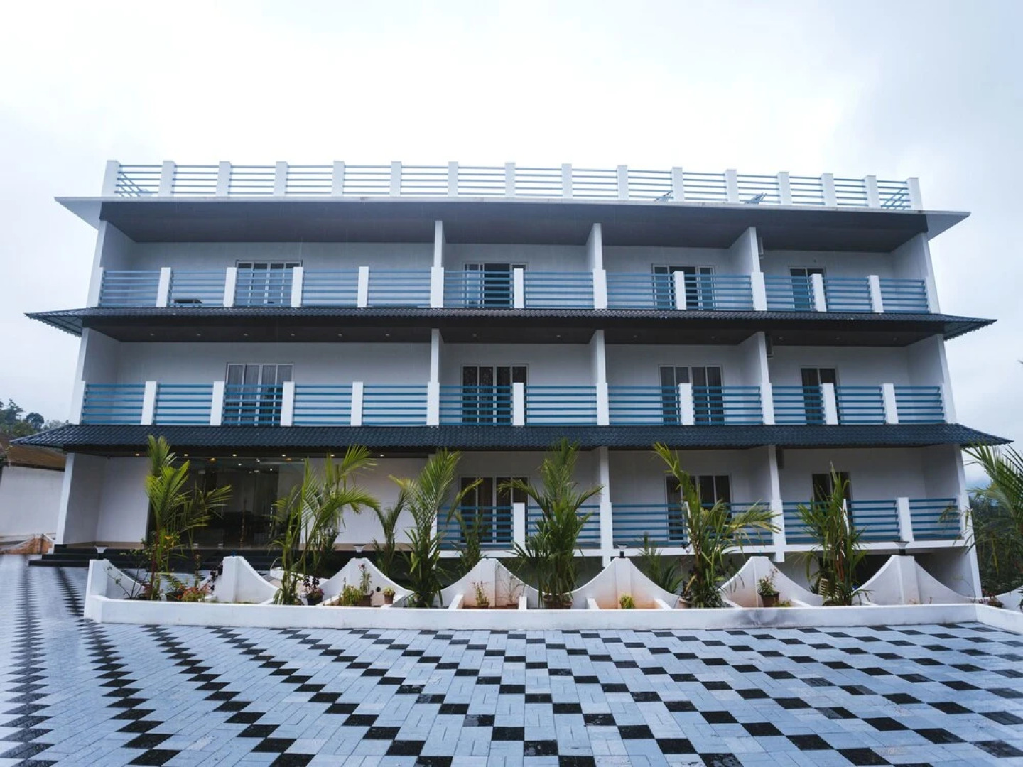 OYO 9678 Hotel Misty Garden