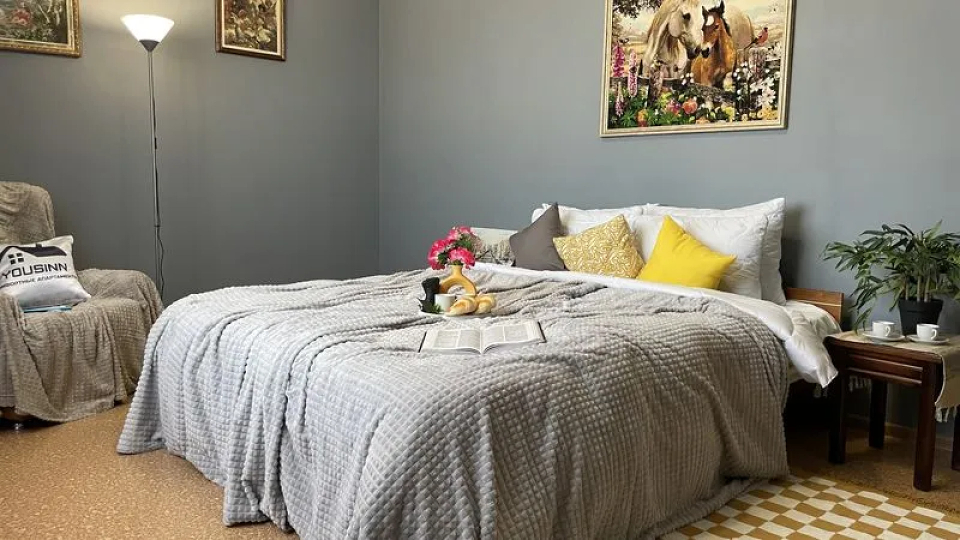 Апартаменты Юсинн на ул. Добролюбова, д. 18/1