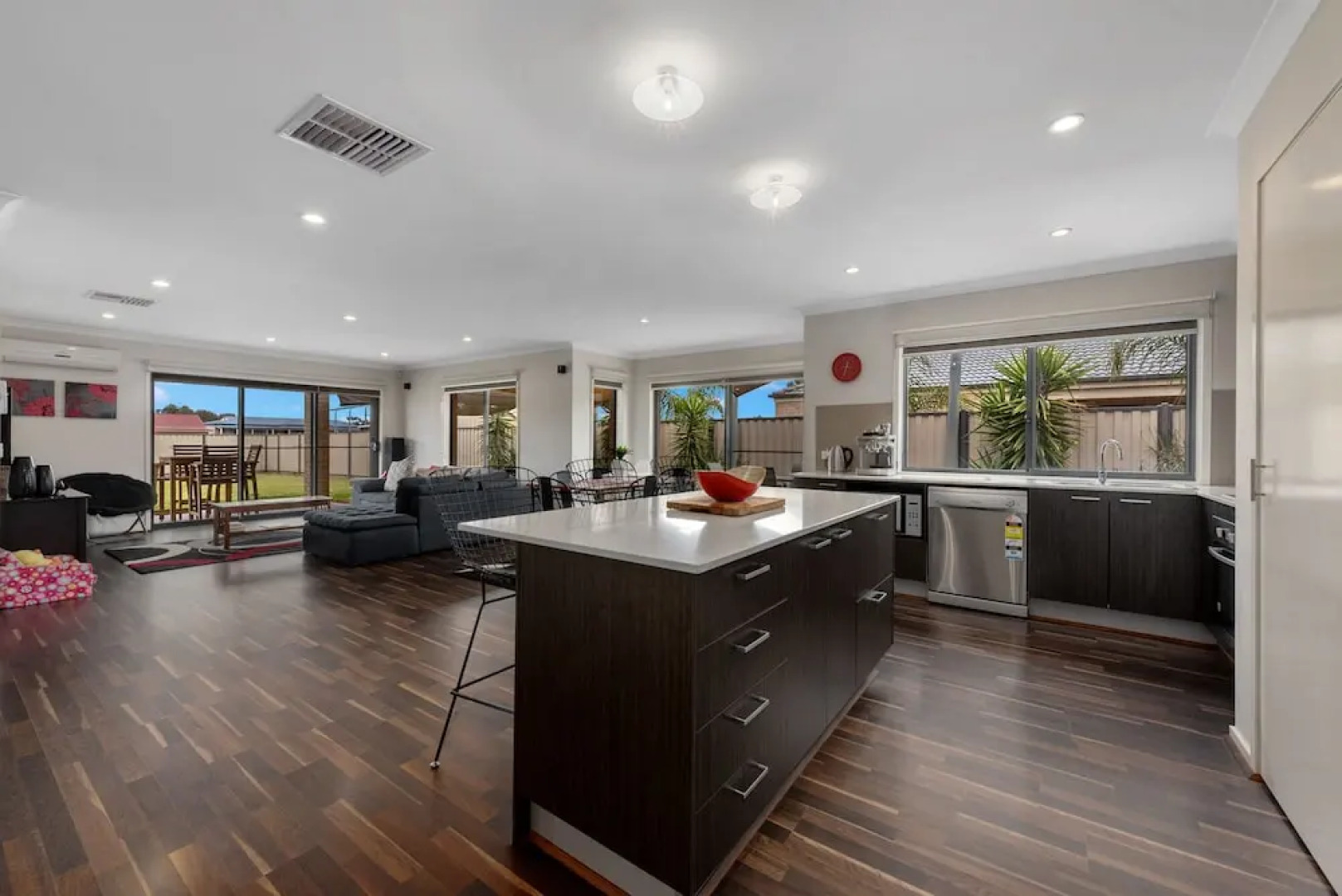 Bundalong on Clarke St