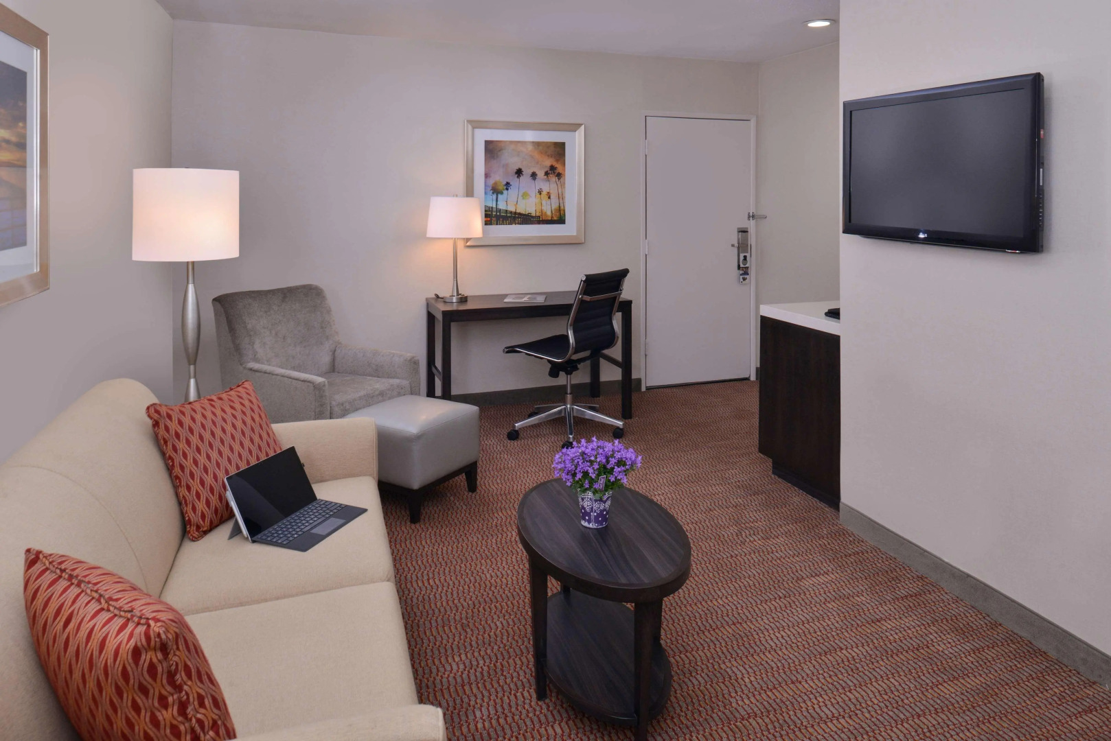 Best Western Royal Palace Inn & Suites