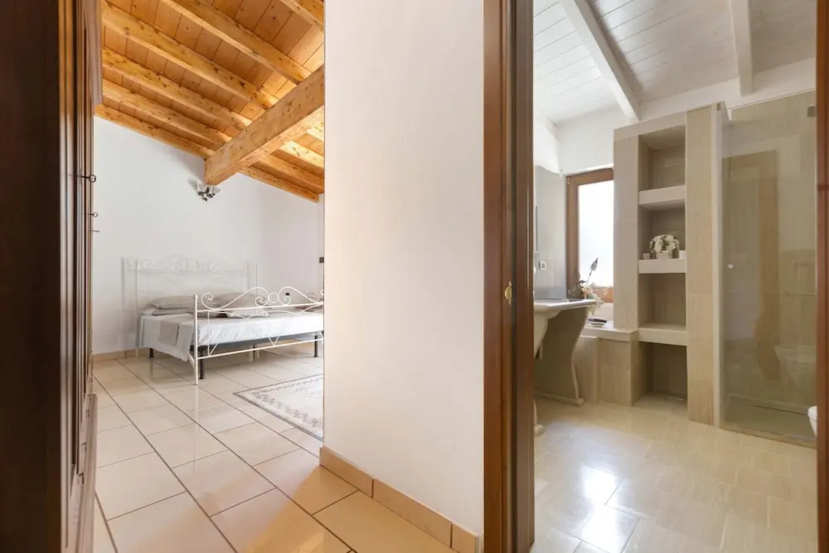 2498 Villa Raffaella by Barbarhouse