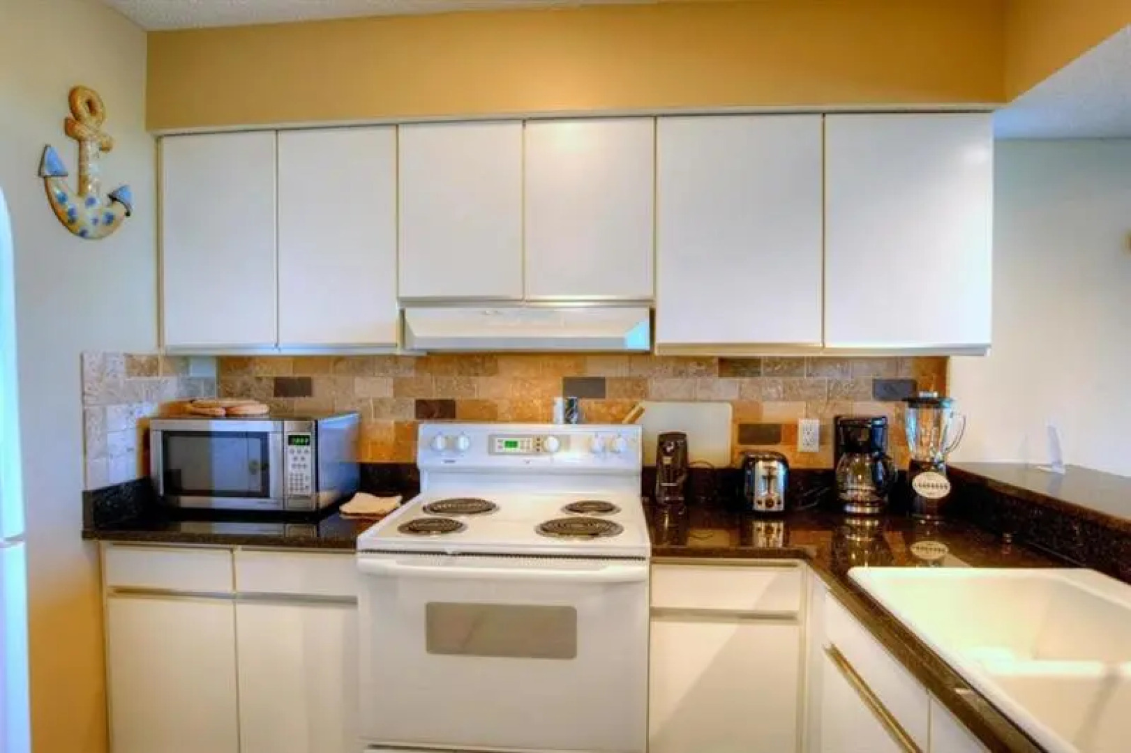 C 203 Dunes of Panama