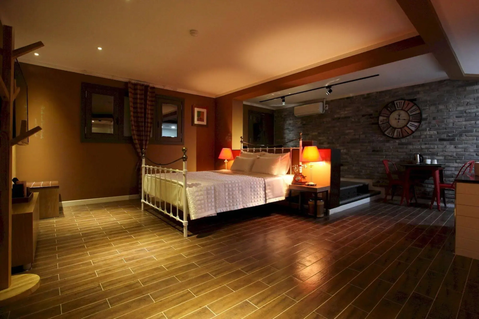 Bupyeong Shampoo Hotel