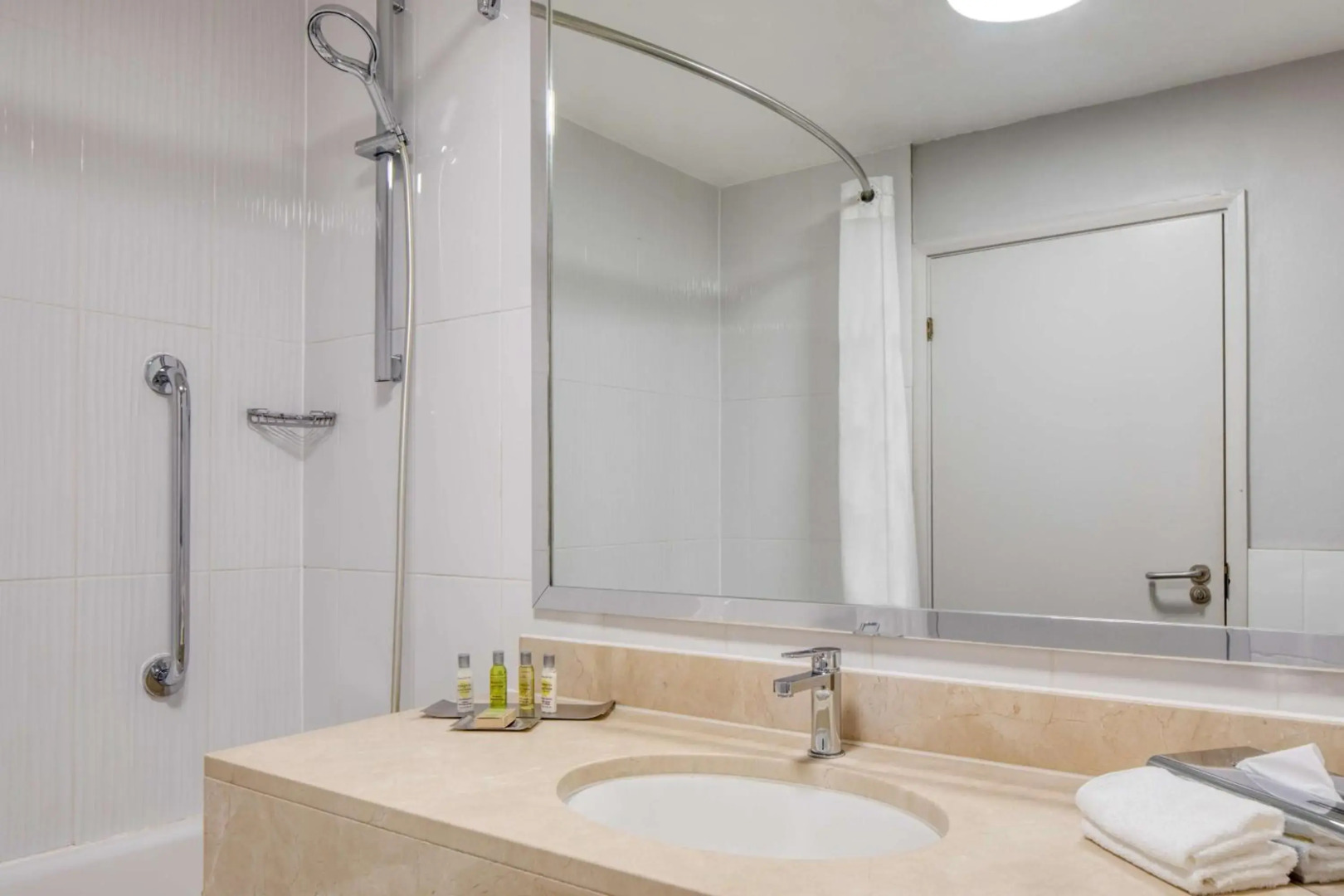 ORIDA Hotels Newbury