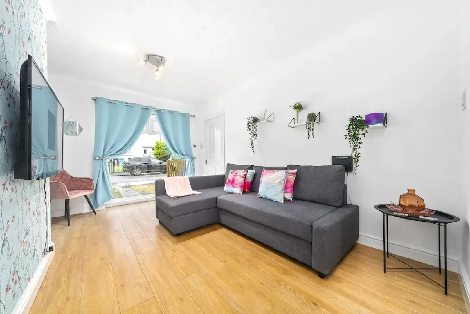 Rothesay House by Klass Living