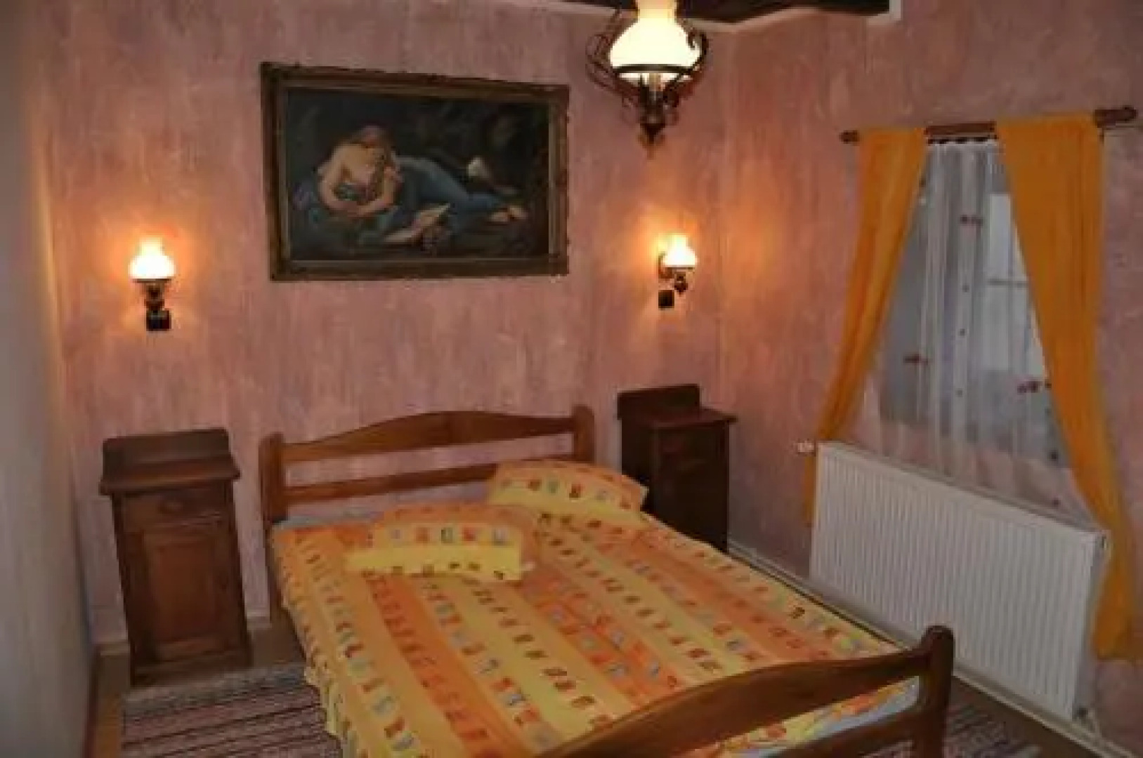 Zsuzsanna Paraszthaz