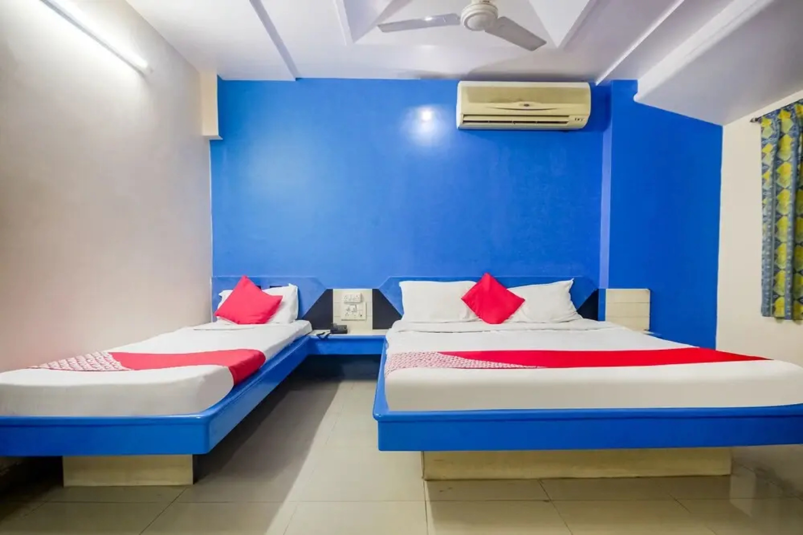 OYO 48043 Hotel Godavari