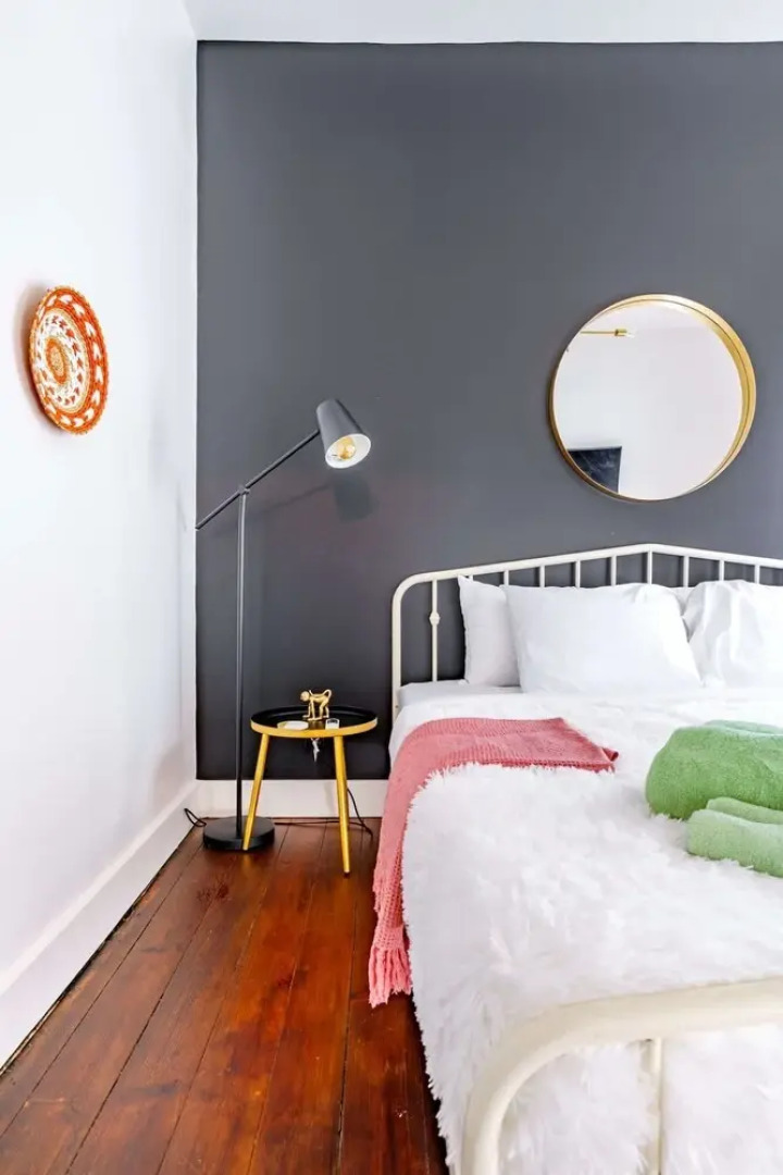 Prime Location Top Rated Clean Parking Free