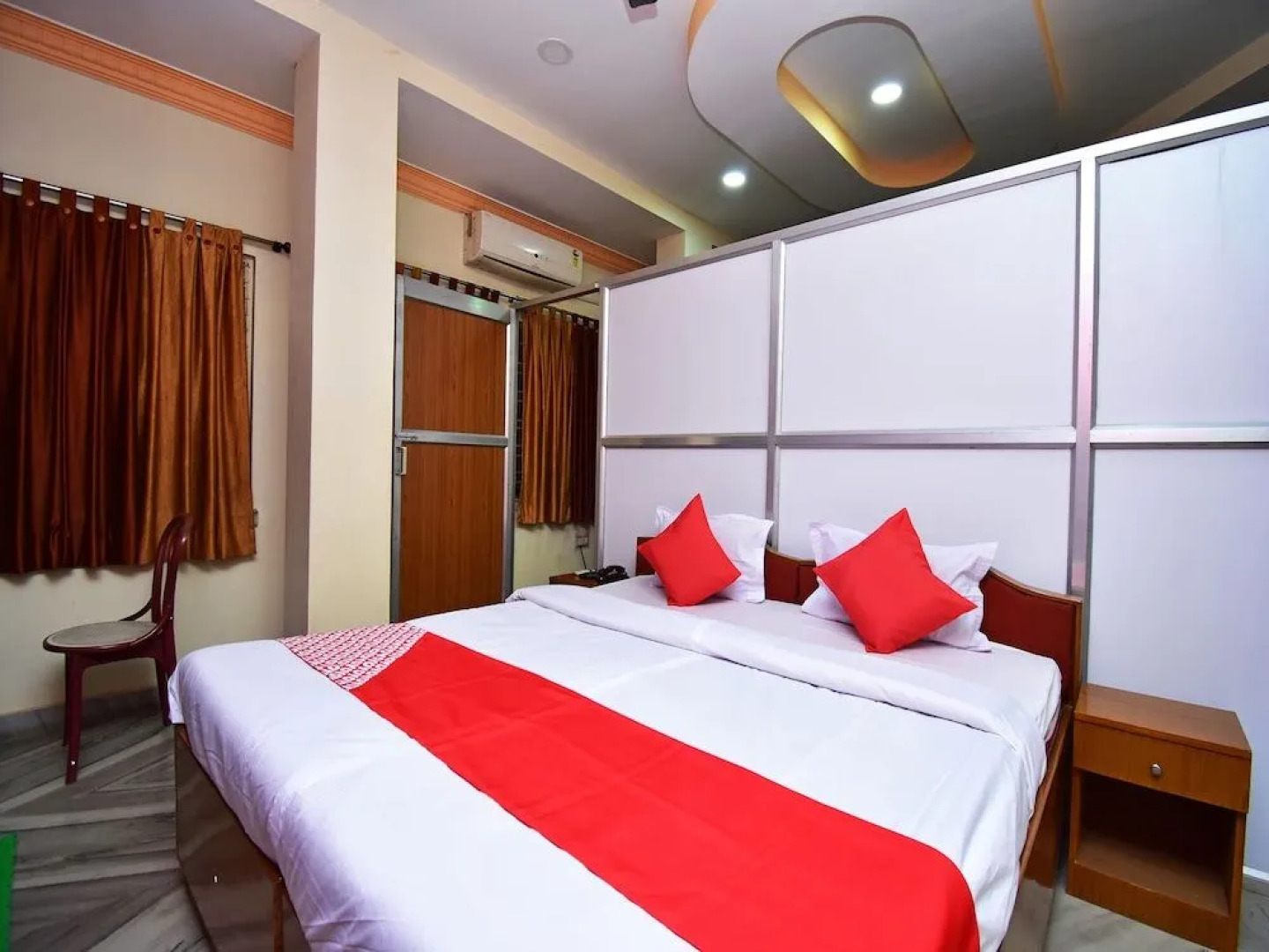 OYO 39699 Hotel Balaka International