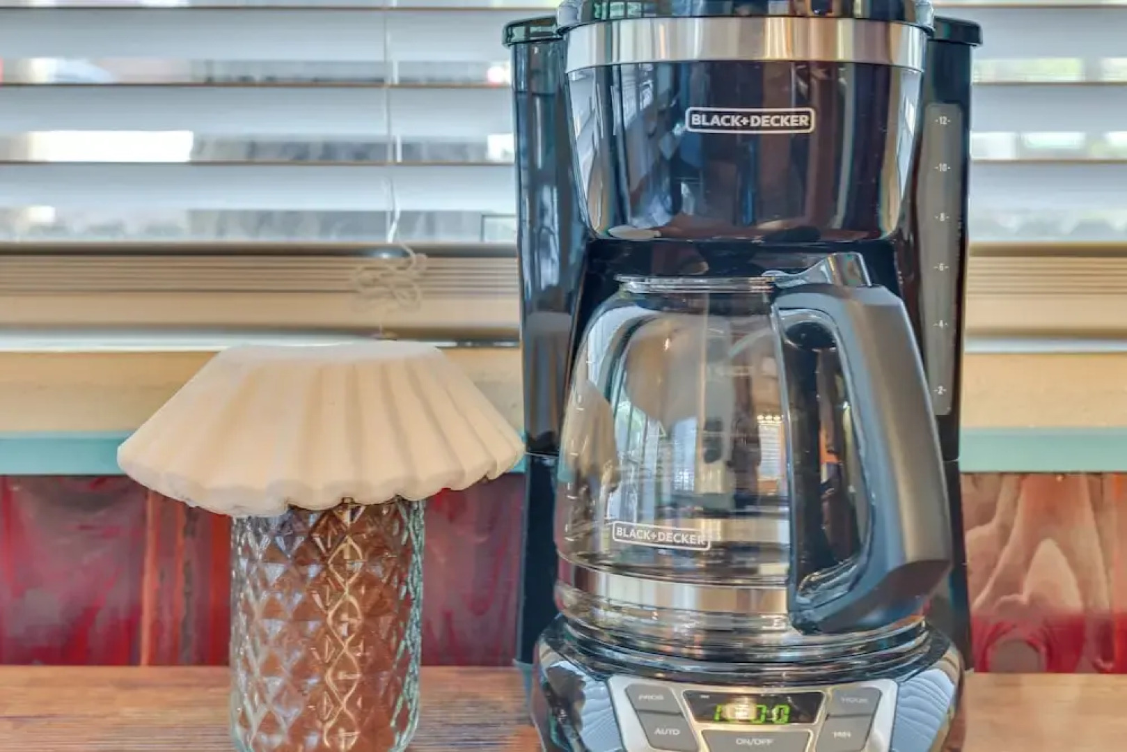 Peaceful Lake Almanor Hideaway, Fish, Hunt + Hike!