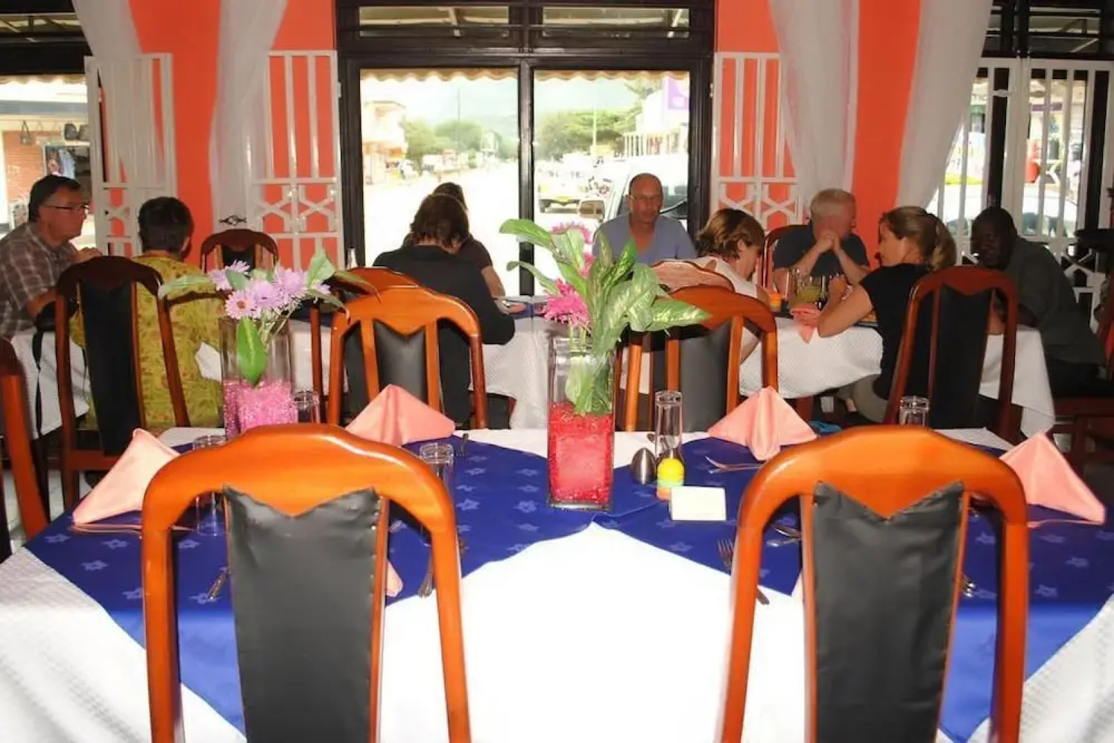 Sandton Hotel Kasese