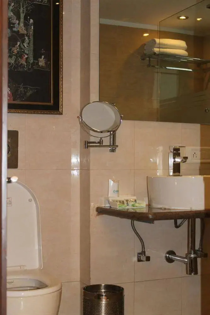 Hotel Asian International