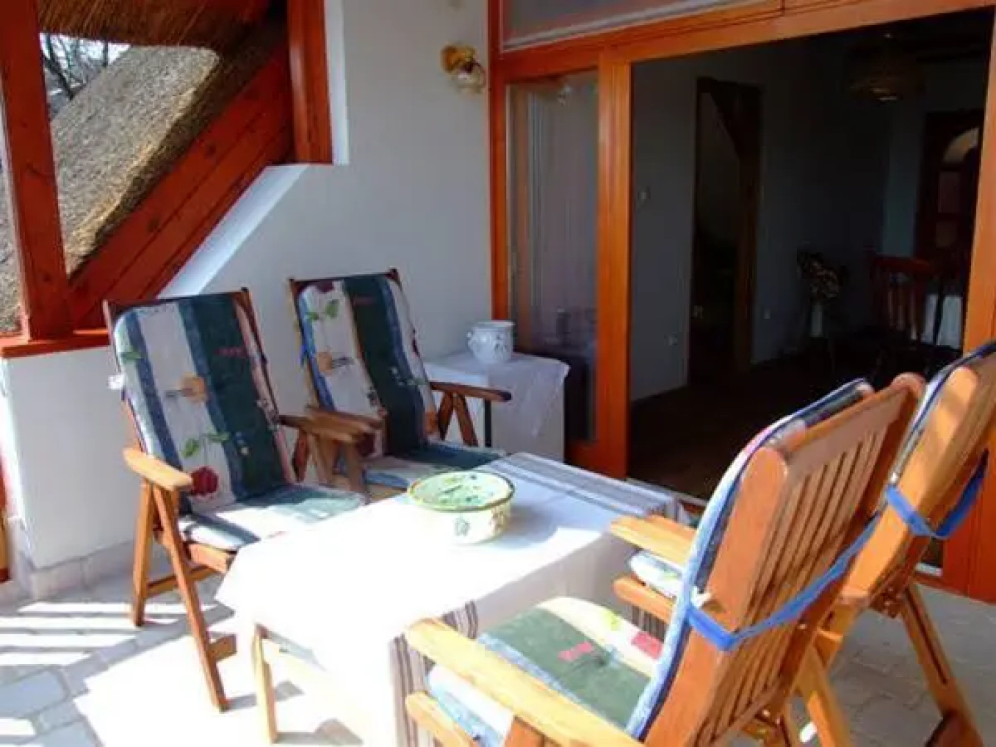 Nádfedeles Apartmanház