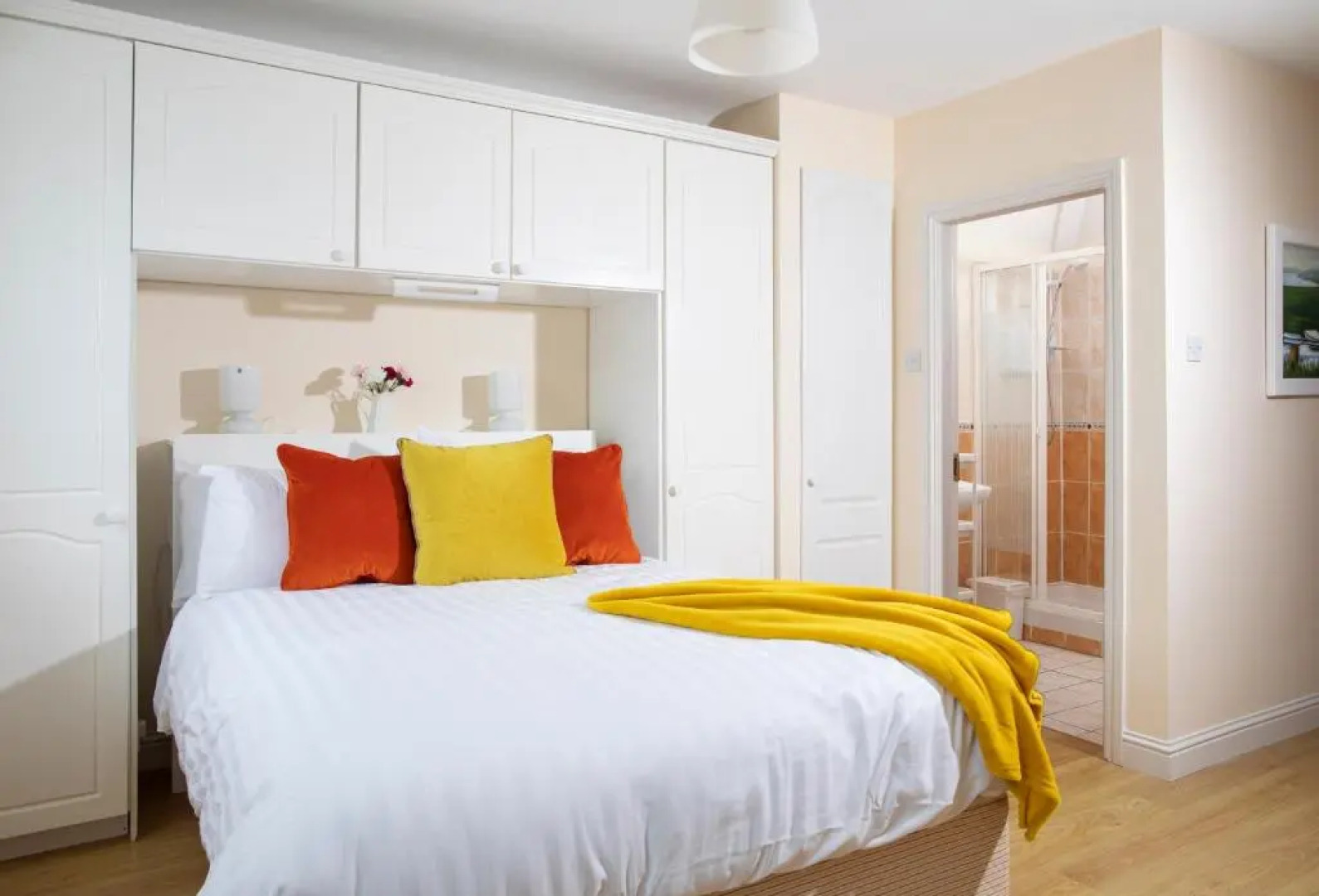 The Wooden House Hotel