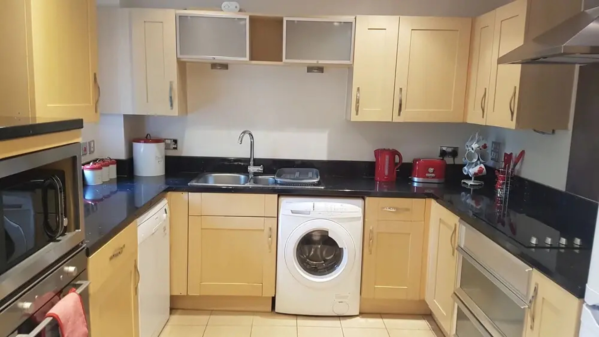 Watford Metro Apartment