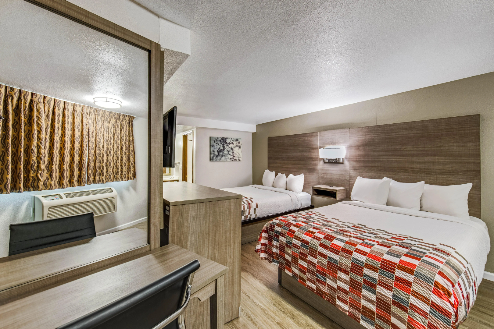 Ramada by Wyndham Medford Airport North