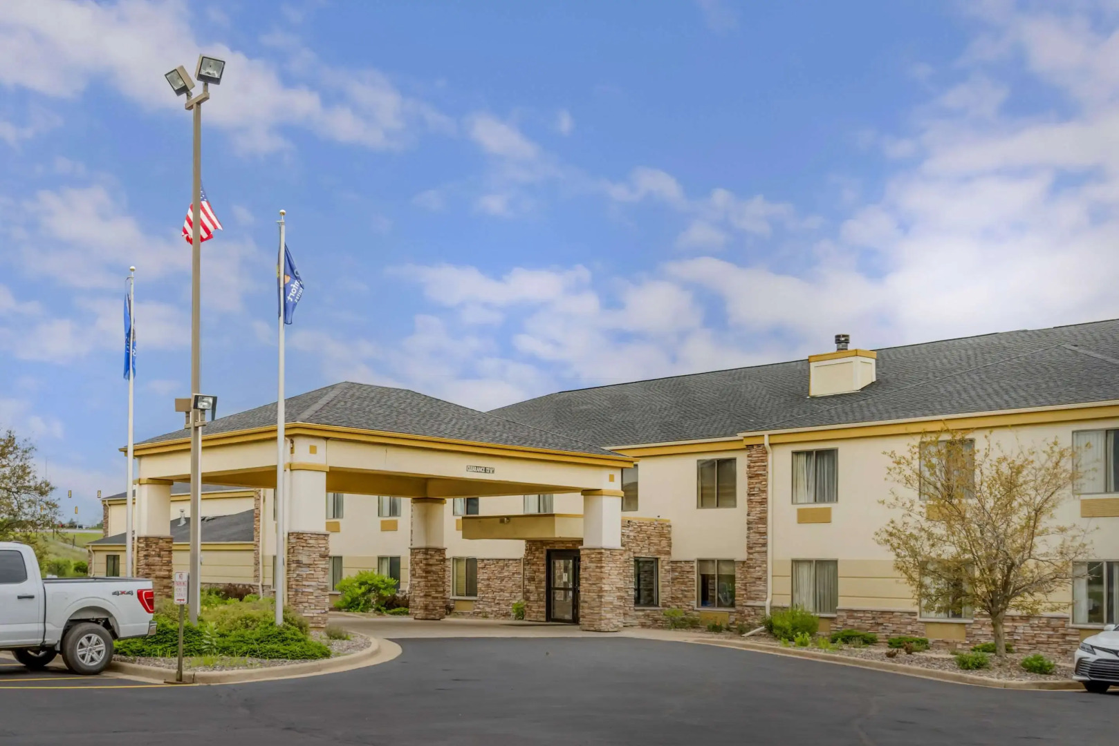 Comfort Inn & Suites Black River Falls I-94