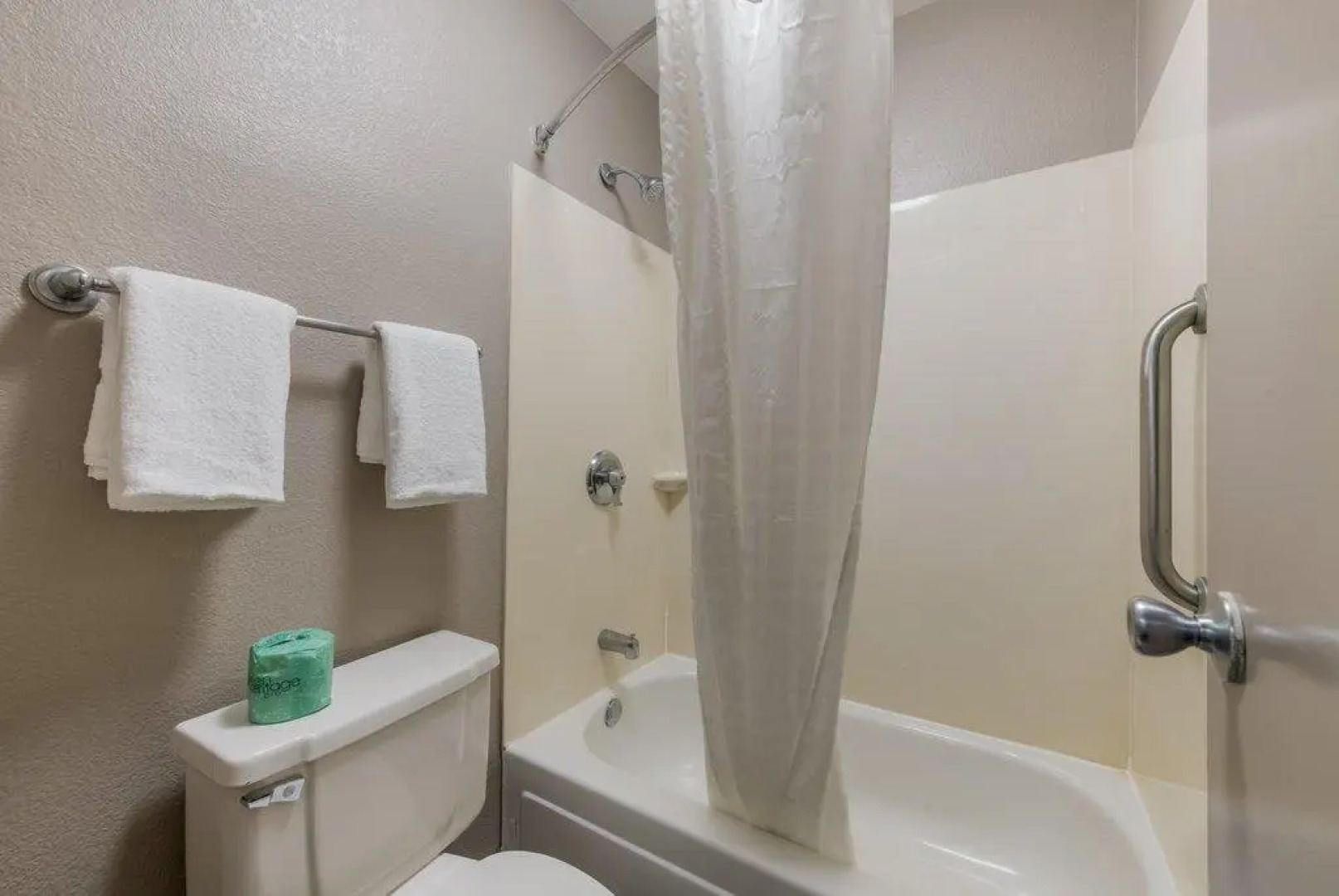 Red Roof Inn Hickory