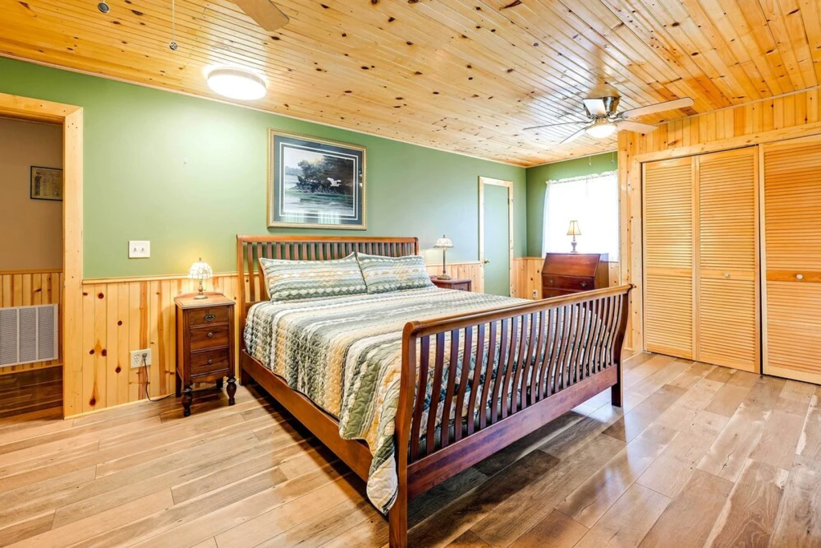 Hot Tub & Fire Pit: Pet-friendly Clayton Escape!