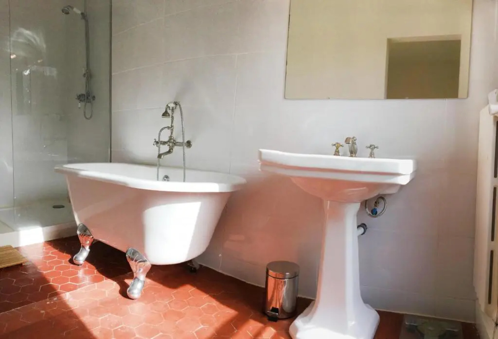 Typique Mas Provençal Climatisé avec un Grand Parc Arboré situé au coeur de Maussane les Alpilles, 14 prs, L'Oustalado LS1-301