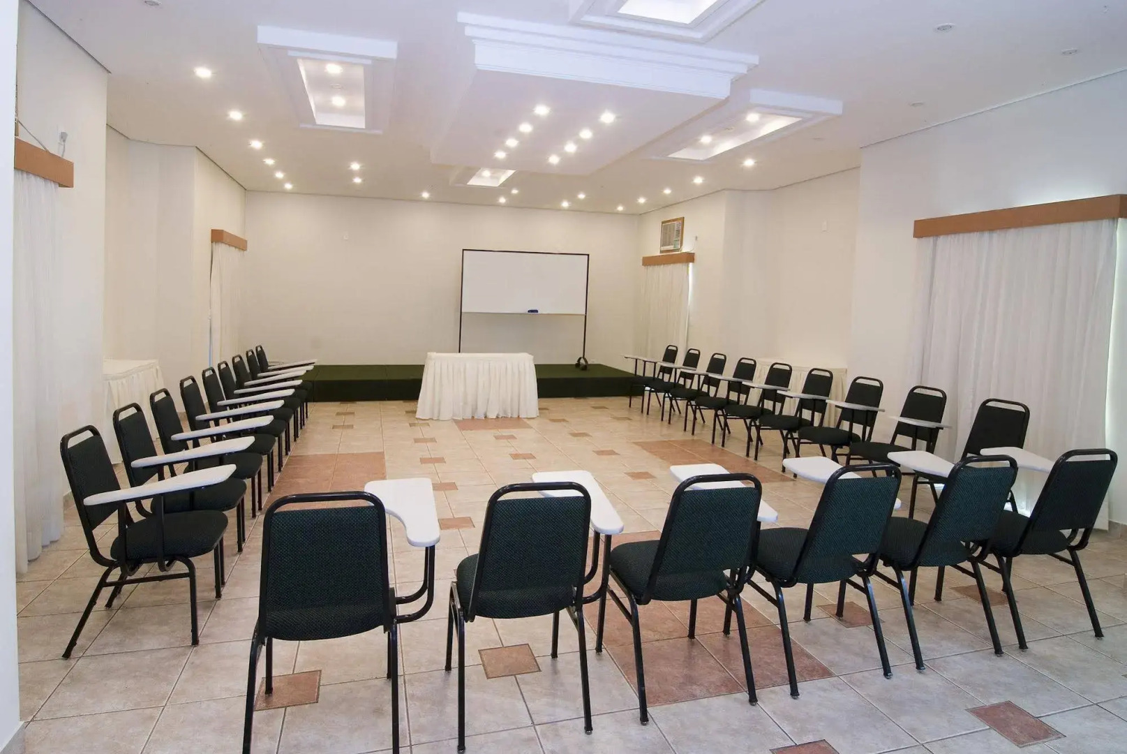 Center Flat - Hotel e Eventos