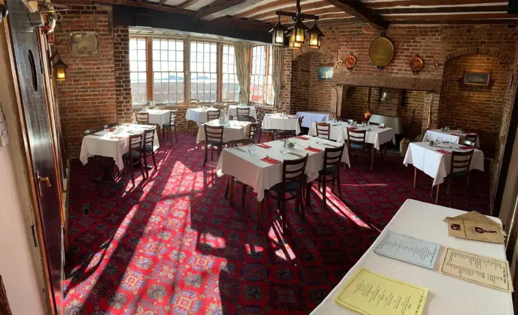 Ye Olde White Harte Hotel